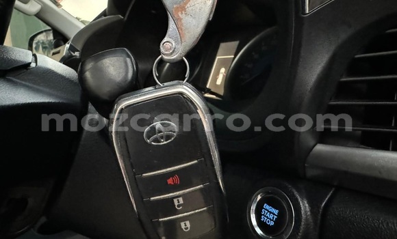 Comprar Usado Toyota Hiluxe Revo Azul Carro em Maputo em Maputo Comprar Usado Toyota Hiluxe Revo Azul Carro em Maputo em Maputo