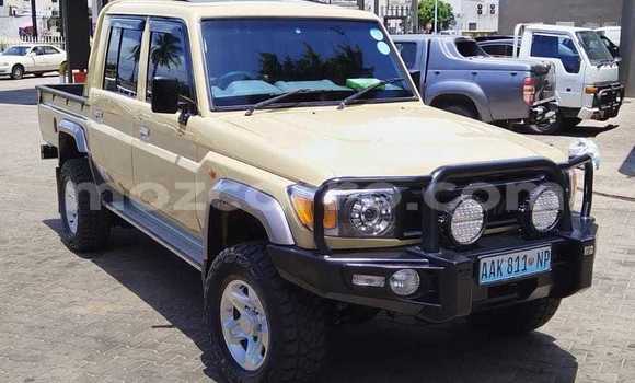 Comprar Usado Toyota Land Cruiser Prado Castanho Carro em Maputo em Maputo