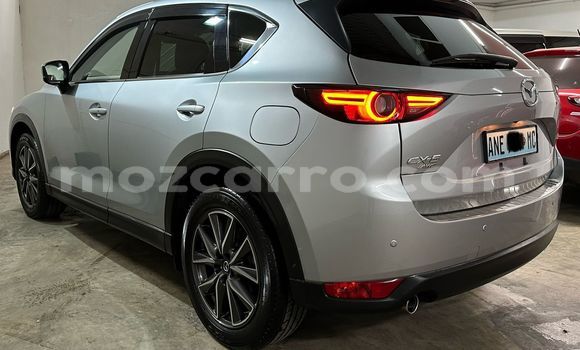 Comprar Novo Mazda CX-5 Branco Carro em Maputo em Maputo Comprar Novo Mazda CX-5 Branco Carro em Maputo em Maputo