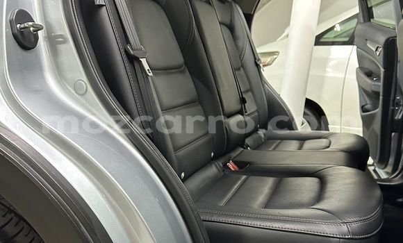 Comprar Novo Mazda CX-5 Branco Carro em Maputo em Maputo Comprar Novo Mazda CX-5 Branco Carro em Maputo em Maputo