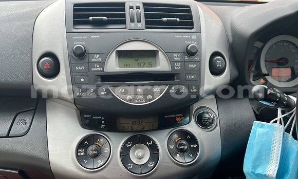 Comprar Usado Toyota RAV4 Prata Carro em Maputo em Maputo Comprar Usado Toyota RAV4 Prata Carro em Maputo em Maputo