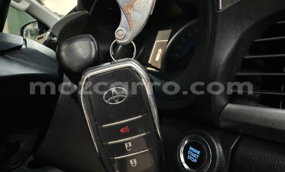 Buy Used Toyota Hiluxe Revo Blue Car in Maputo in Maputo Buy Used Toyota Hiluxe Revo Blue Car in Maputo in Maputo
