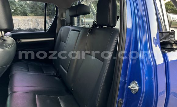 Buy Used Toyota Hiluxe Revo Blue Car in Maputo in Maputo Buy Used Toyota Hiluxe Revo Blue Car in Maputo in Maputo