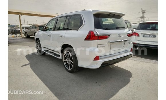 Nunua Imported Lexus LX Nyekundu Gari ndani ya Import - Dubai nchini Cabo Delgado Nunua Imported Lexus LX Nyekundu Gari ndani ya Import - Dubai nchini Cabo Delgado