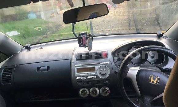 Comprar Usado Honda Fit De outros Carro em Maputo em Maputo Comprar Usado Honda Fit De outros Carro em Maputo em Maputo