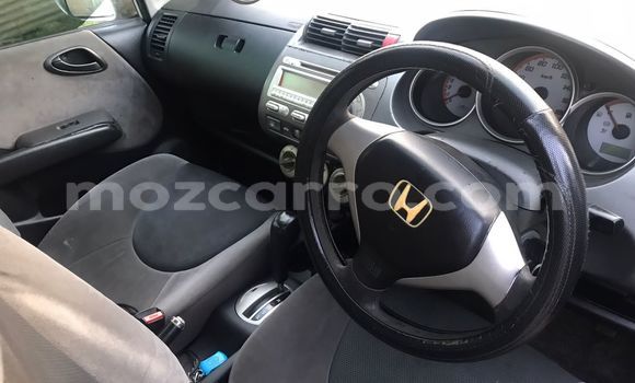 Comprar Usado Honda Fit De outros Carro em Maputo em Maputo Comprar Usado Honda Fit De outros Carro em Maputo em Maputo