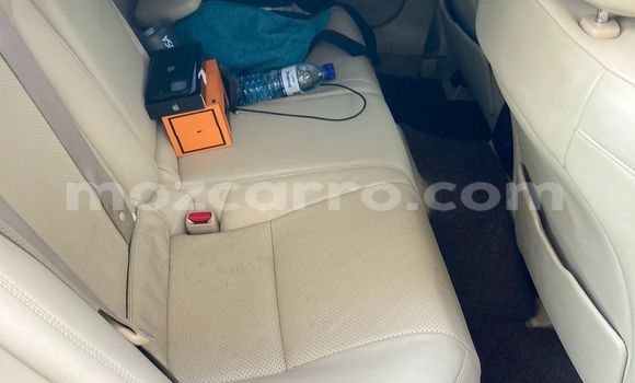 Nunua Ilio tumika Lexus IS Nyekundu Gari ndani ya Maputo nchini Maputo Nunua Ilio tumika Lexus IS Nyekundu Gari ndani ya Maputo nchini Maputo