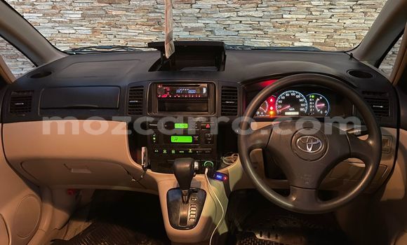 Comprar Usado Toyota Spacio Prata Carro em Maputo em Maputo Comprar Usado Toyota Spacio Prata Carro em Maputo em Maputo
