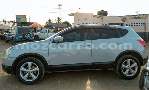 Nunua Ilio tumika Nissan Dualis Fedha Gari ndani ya Maputo nchini Maputo Nunua Ilio tumika Nissan Dualis Fedha Gari ndani ya Maputo nchini Maputo