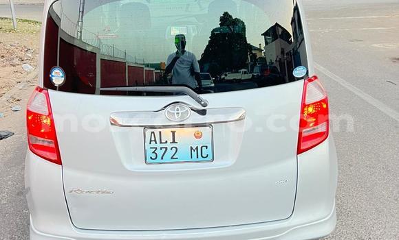 Nunua Ilio tumika Toyota Ractis Fedha Gari ndani ya Maputo nchini Maputo Nunua Ilio tumika Toyota Ractis Fedha Gari ndani ya Maputo nchini Maputo