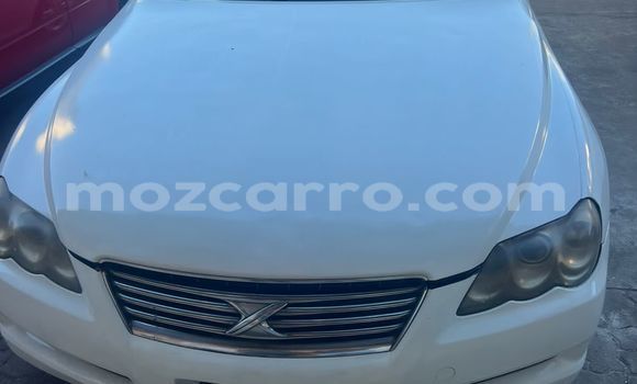 Comprar Usado Toyota Mark X Branco Carro em Maputo em Maputo