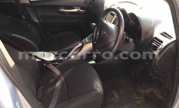 Buy Used Toyota Auris Blue Car in Maputo in Maputo Buy Used Toyota Auris Blue Car in Maputo in Maputo