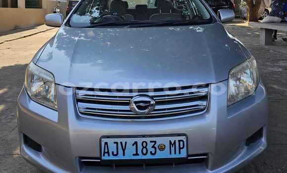 Tenga Tsaru Toyota Axio Sirivha Mota in Maputo in Maputo