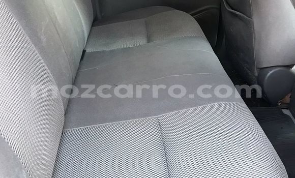 Comprar Usado Toyota Hilux Prata Carro em Maputo em Maputo Comprar Usado Toyota Hilux Prata Carro em Maputo em Maputo