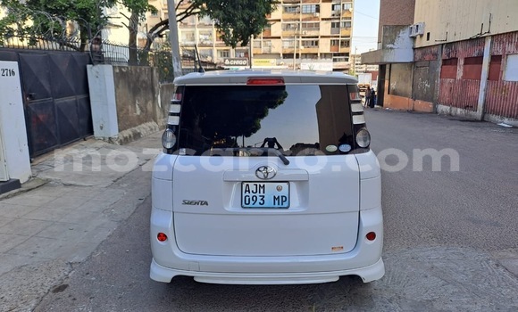 Comprar Usado Toyota Sienta Branco Carro em Maputo em Maputo Comprar Usado Toyota Sienta Branco Carro em Maputo em Maputo