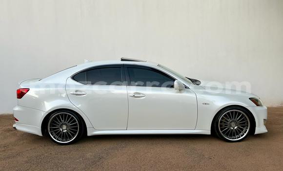 Comprar Usado Lexus IS Branco Carro em Maputo em Maputo Comprar Usado Lexus IS Branco Carro em Maputo em Maputo