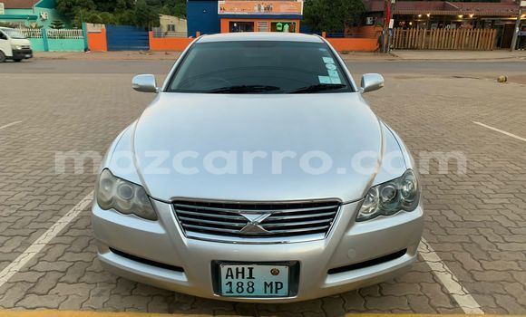 Comprar Usado Toyota Mark X Prata Carro em Maputo em Maputo