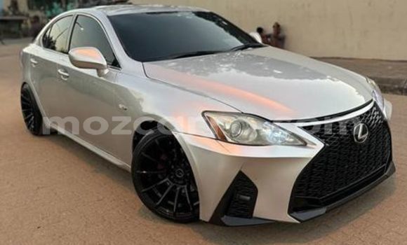 Comprar Usado Toyota Land Cruiser De outros Carro em Angoche em Nampula