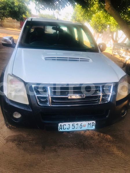 Big with watermark isuzu kb maputo maputo 23731