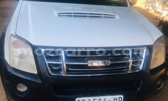 Tenga Tsaru Isuzu KB Chena Mota in Maputo in Maputo Tenga Tsaru Isuzu KB Chena Mota in Maputo in Maputo