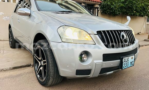 Comprar Usado Mercedes‒Benz ML-Class Prata Carro em Maputo em Maputo Comprar Usado Mercedes‒Benz ML-Class Prata Carro em Maputo em Maputo