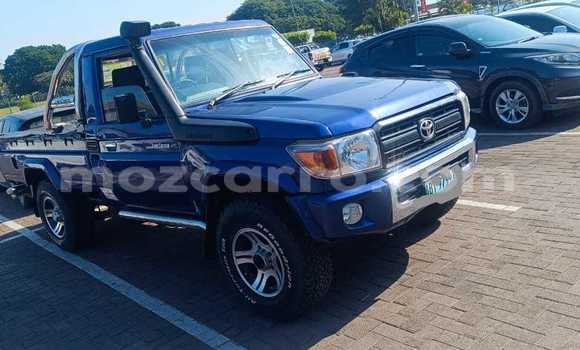 Buy Used Toyota Land Cruiser Blue Car in Maputo in Maputo Buy Used Toyota Land Cruiser Blue Car in Maputo in Maputo