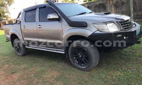 Buy Used Toyota Land Cruiser Blue Car in Maputo in Maputo Buy Used Toyota Land Cruiser Blue Car in Maputo in Maputo