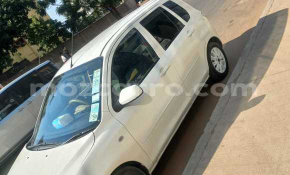 Tenga Tsaru Mazda Demio Chena Mota in Maputo in Maputo Tenga Tsaru Mazda Demio Chena Mota in Maputo in Maputo