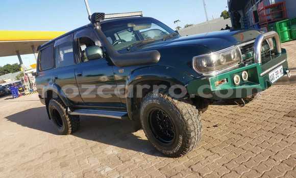 Buy Used Toyota Land Cruiser Green Car in Maputo in Maputo Buy Used Toyota Land Cruiser Green Car in Maputo in Maputo