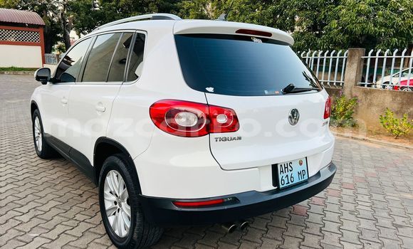 Nunua Ilio tumika Volkswagen Tiguan Nyeupe Gari ndani ya Maputo nchini Maputo Nunua Ilio tumika Volkswagen Tiguan Nyeupe Gari ndani ya Maputo nchini Maputo