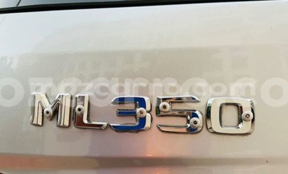 Comprar Usado Mercedes-Benz C-Classe Bege Carro em Maputo em Maputo Comprar Usado Mercedes-Benz C-Classe Bege Carro em Maputo em Maputo