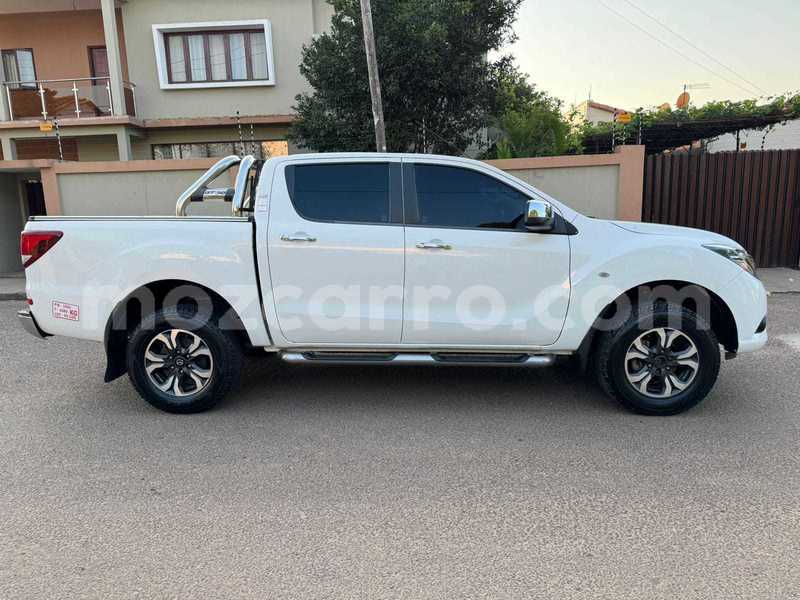 Big with watermark mazda bt 50 maputo maputo 23774