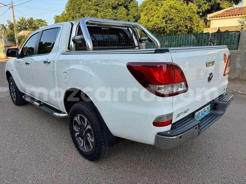 Big with watermark mazda bt 50 maputo maputo 23774