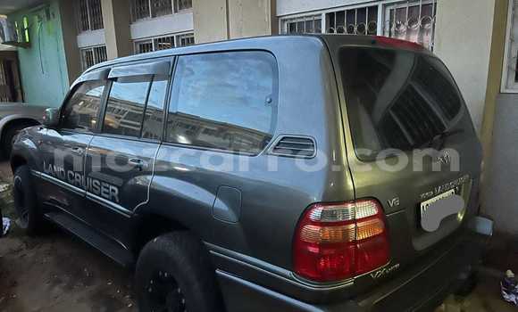 Tenga Tsaru Toyota Land Cruiser Girinhi Mota in Maputo in Maputo Tenga Tsaru Toyota Land Cruiser Girinhi Mota in Maputo in Maputo
