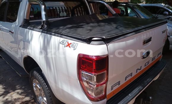 Nunua Ilio tumika Ford Ranger Nyeupe Gari ndani ya Maputo nchini Maputo Nunua Ilio tumika Ford Ranger Nyeupe Gari ndani ya Maputo nchini Maputo