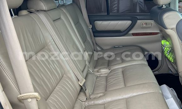 Comprar Usado Toyota Land Cruiser Prado Branco Carro em Maputo em Maputo Comprar Usado Toyota Land Cruiser Prado Branco Carro em Maputo em Maputo