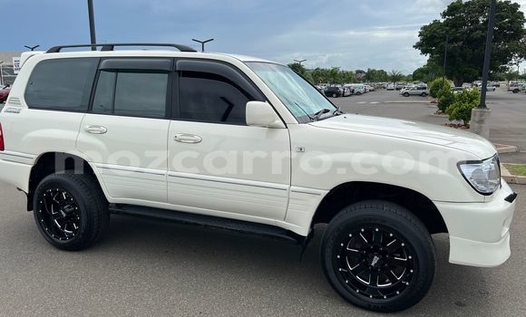 Comprar Usado Toyota Land Cruiser Prado Branco Carro em Maputo em Maputo Comprar Usado Toyota Land Cruiser Prado Branco Carro em Maputo em Maputo
