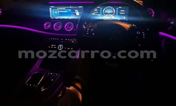 Comprar Novo Mercedes-Benz E200 Prata Carro em Maputo em Maputo Comprar Novo Mercedes-Benz E200 Prata Carro em Maputo em Maputo