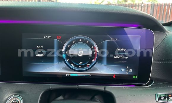 Comprar Novo Mercedes-Benz E200 Prata Carro em Maputo em Maputo Comprar Novo Mercedes-Benz E200 Prata Carro em Maputo em Maputo