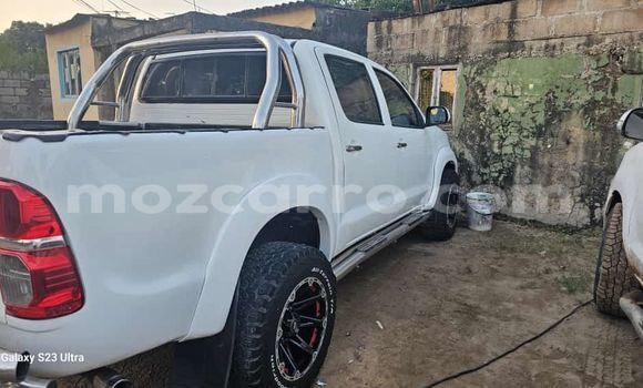 Comprar Novo Toyota Hilux Branco Carro em Maputo em Maputo Comprar Novo Toyota Hilux Branco Carro em Maputo em Maputo