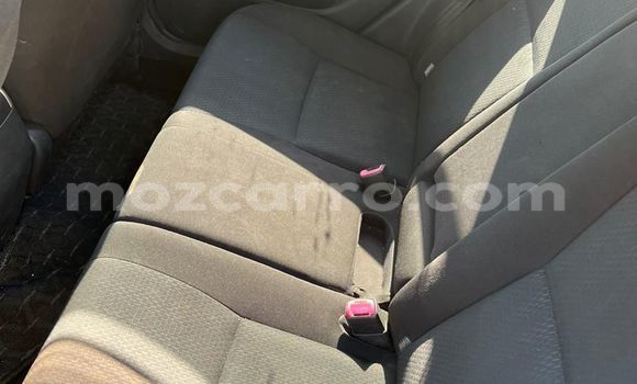 Comprar Usado Toyota Auris Azul Carro em Maputo em Maputo Comprar Usado Toyota Auris Azul Carro em Maputo em Maputo