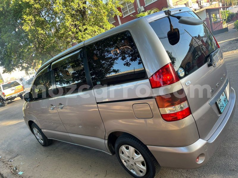 Big with watermark toyota noah maputo maputo 23806