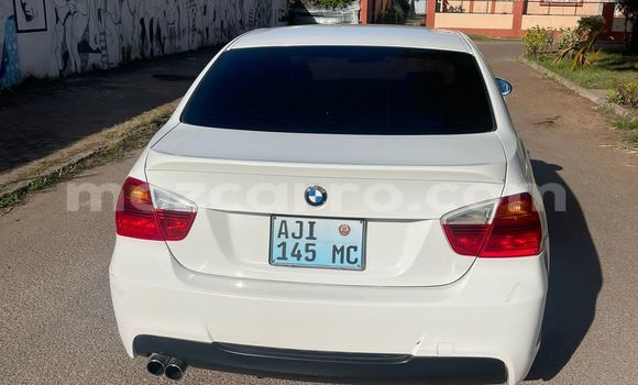 Buy Used BMW 3-Series White Car in Maputo in Maputo Buy Used BMW 3-Series White Car in Maputo in Maputo