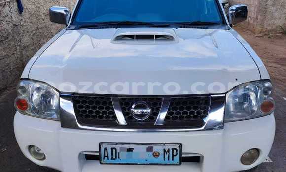 Buy Used Nissan Hardbody White Car in Maputo in Maputo Buy Used Nissan Hardbody White Car in Maputo in Maputo