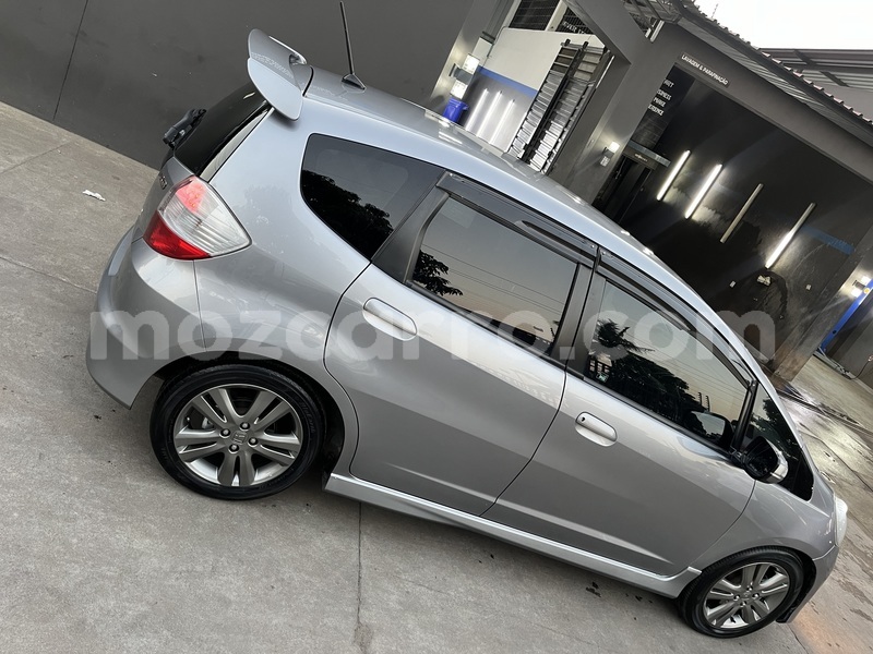 Big with watermark honda fit nampula mocambique 23835