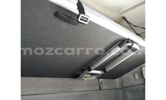 Buy Used Volvo F4 White Truck in Gilé in Zambezia Buy Used Volvo F4 White Truck in Gilé in Zambezia