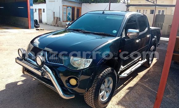 Nunua Ilio tumika Mitsubishi L200 Nyeusi Gari ndani ya Maputo nchini Maputo