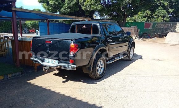 Comprar Usado Mitsubishi L200 Preto Carro em Maputo em Maputo Comprar Usado Mitsubishi L200 Preto Carro em Maputo em Maputo