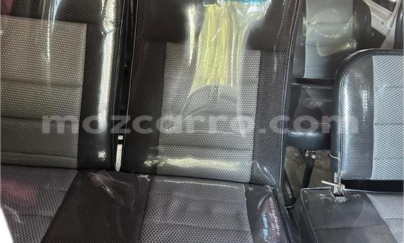 Nunua Ilio tumika Toyota Hiace Nyeupe Gari ndani ya Maputo nchini Maputo Nunua Ilio tumika Toyota Hiace Nyeupe Gari ndani ya Maputo nchini Maputo