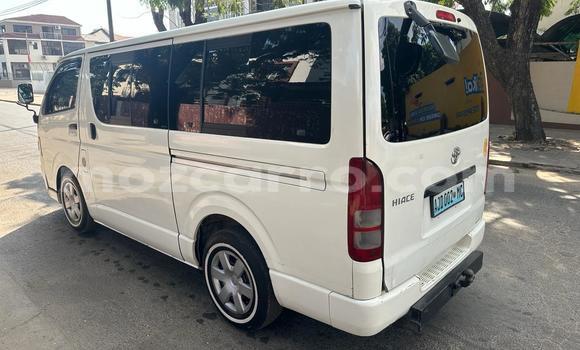 Nunua Ilio tumika Toyota Hiace Nyeupe Gari ndani ya Maputo nchini Maputo Nunua Ilio tumika Toyota Hiace Nyeupe Gari ndani ya Maputo nchini Maputo